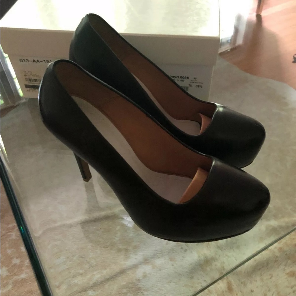 Maison Martin Margiela Black Leather Heels size 38